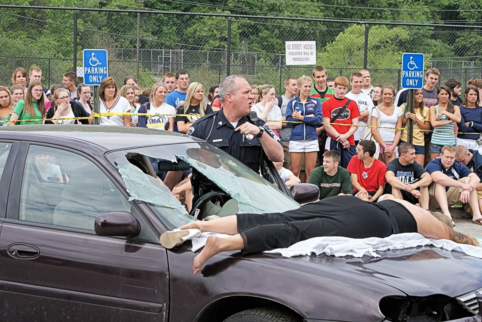 Sgt Frank accesses the victims in unit #1
